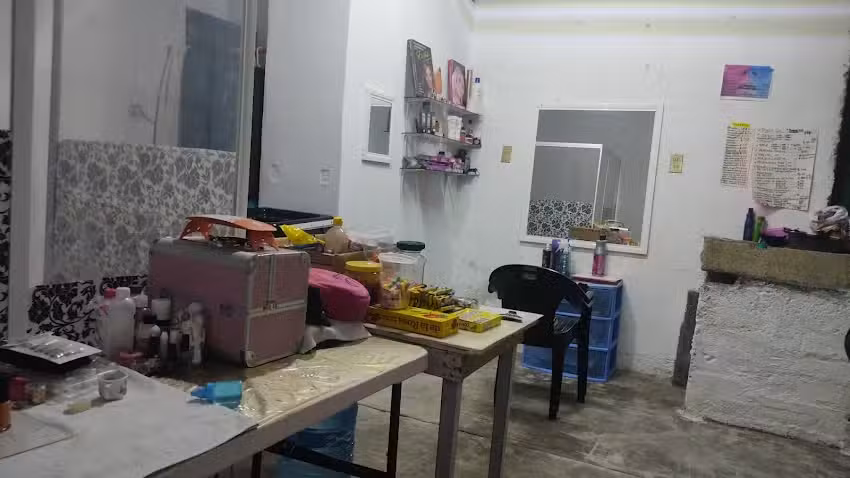 Est&eacute;tica unisex lis