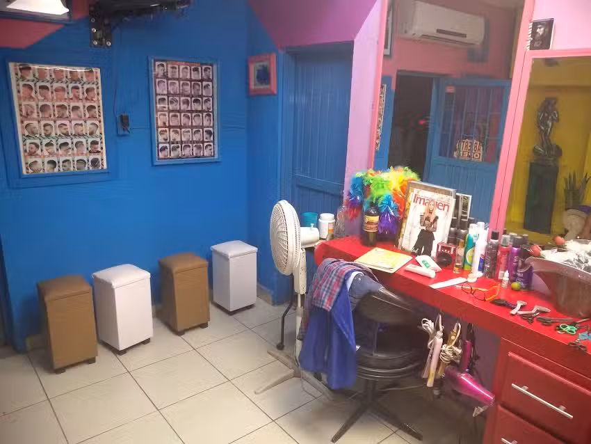 Est&eacute;tica y barber shop Blancarte