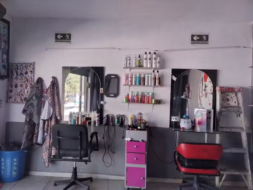 Est&eacute;tica y barberia yessy