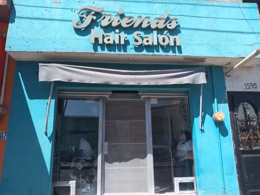 Friends hair sal&oacute;n Cecy & paty