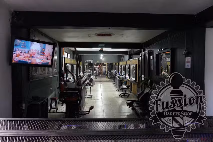 Fussion Barber School