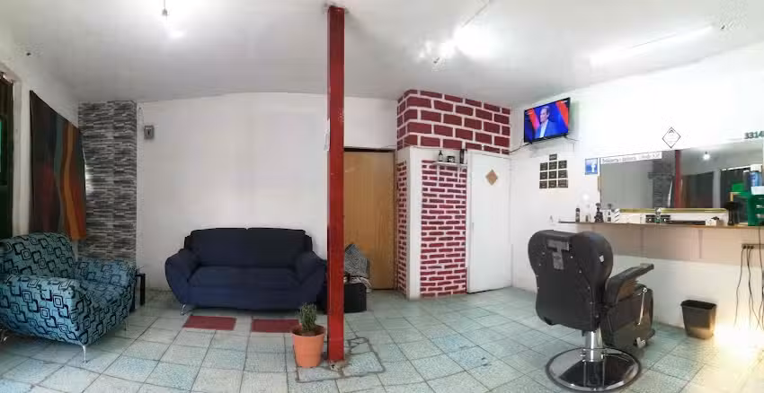 G&aacute;mez Barber Shop