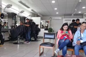 Gerzzon Barber Shop Plaza 5 y 10
