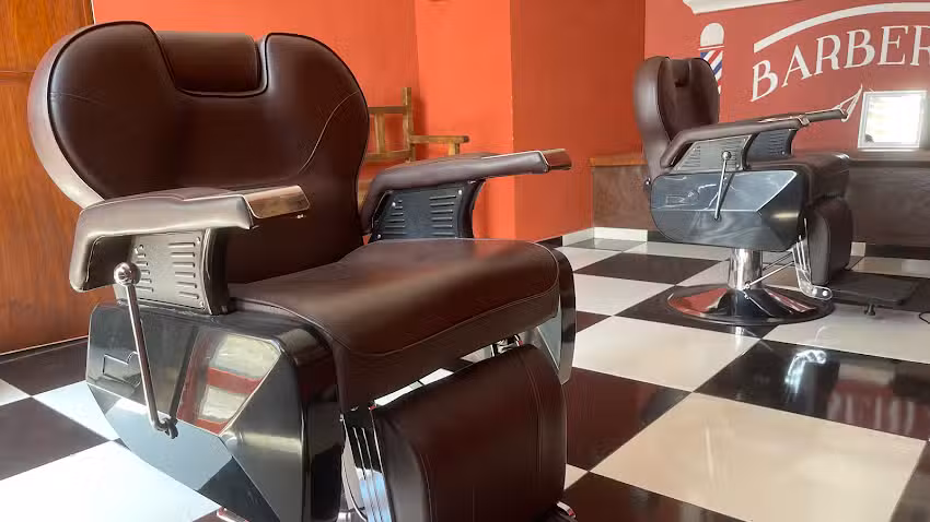 Golden Arrow Barberia