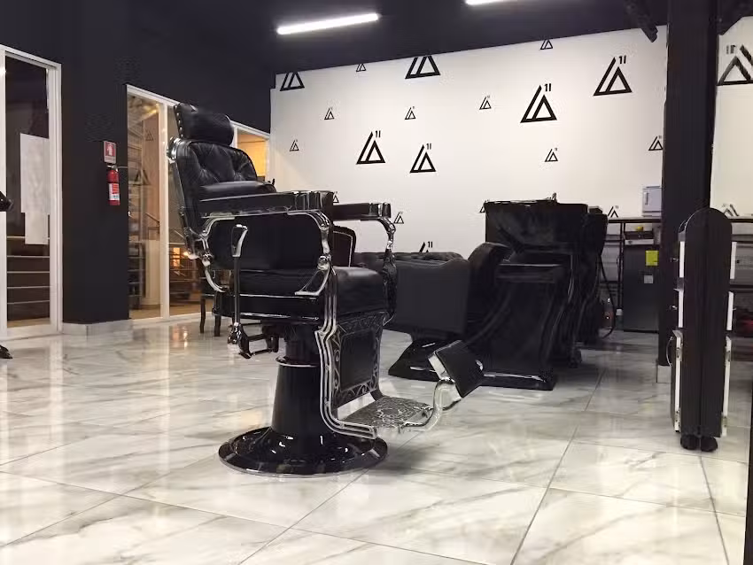 Grado 11 Once Studio