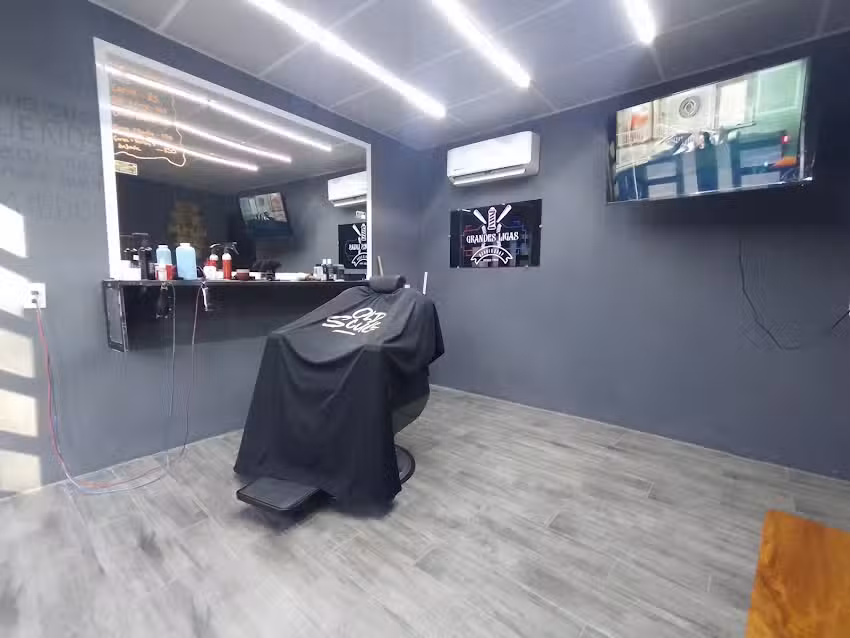 Grandes ligas barber shop