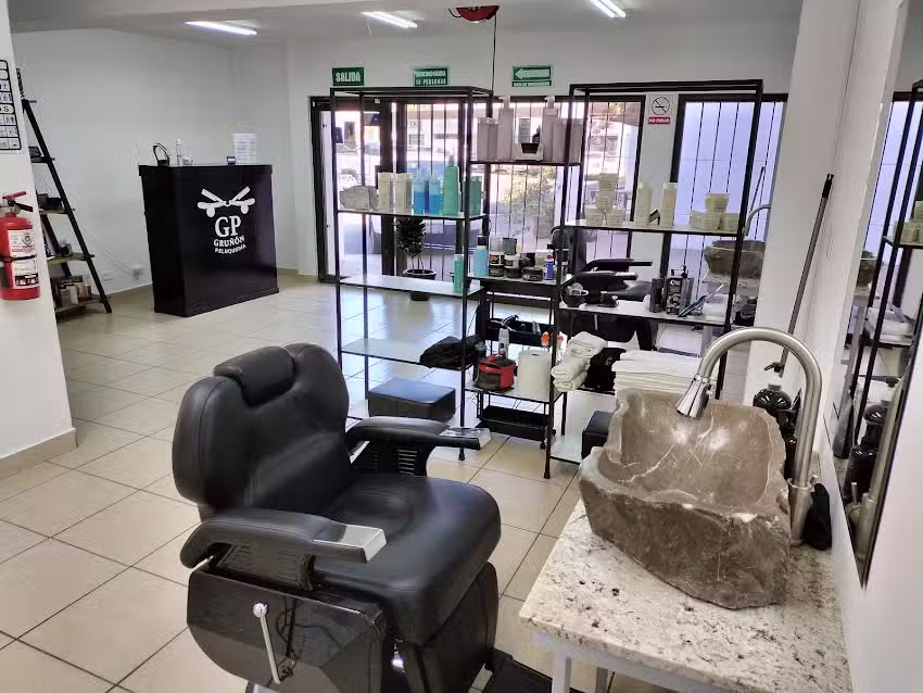 Gru&ntilde;on Peluqueria