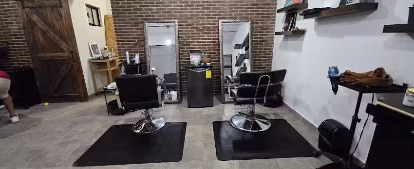 &iexcl;HAIR! De La Familia Barajas