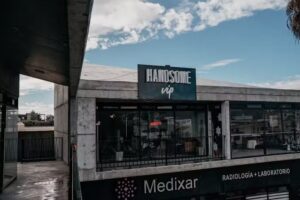 Handsome Barbershop VIP