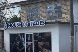 House of Fades Acu&ntilde;a