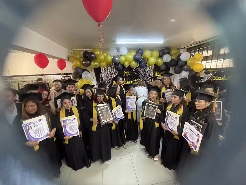 Instituto Insurgentes Barber&iacute;a & Estilismo