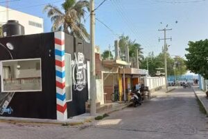ISLA MUJER BARBER SHOP