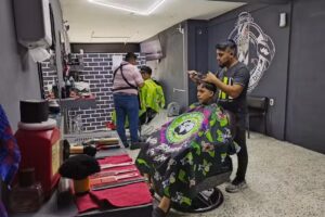Johnbarber barber&iacute;a y peluquer&iacute;a