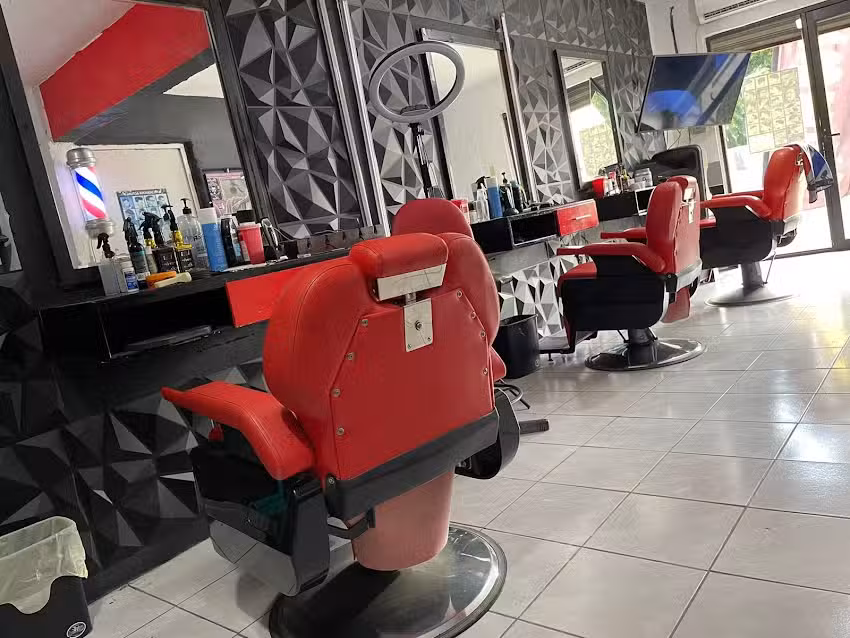 Juako&rsquo;s Barber&iacute;a