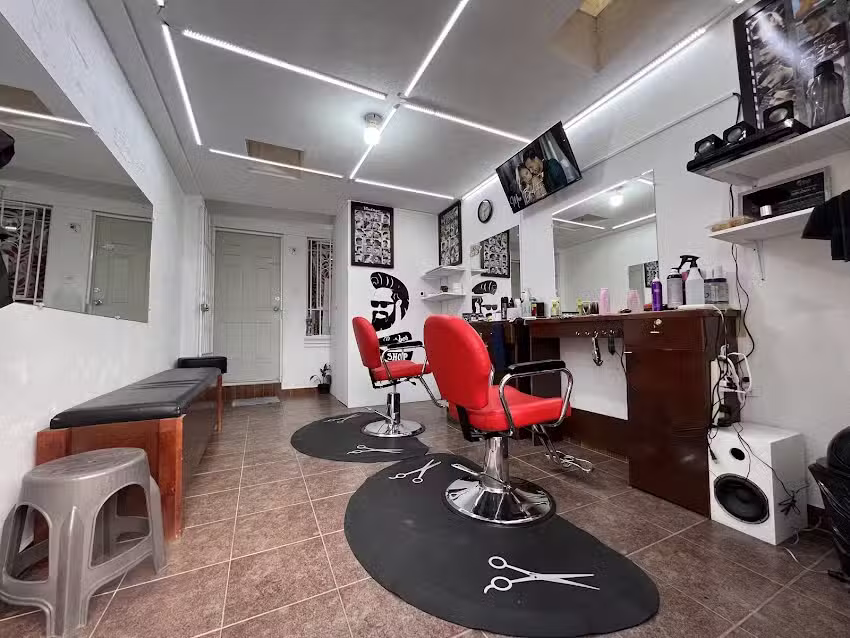 JULIO BARBER SHOP