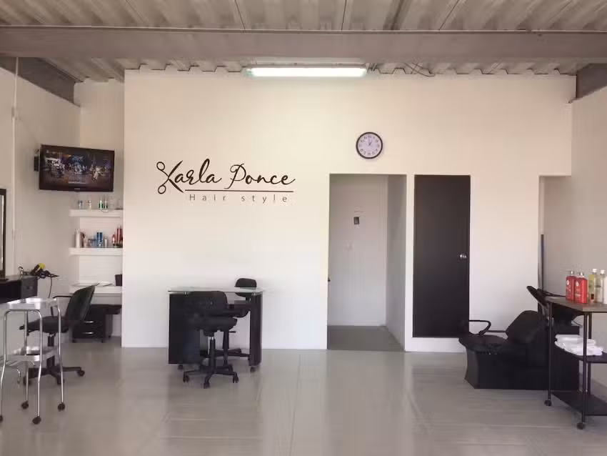 Karla Ponce Hair Style
