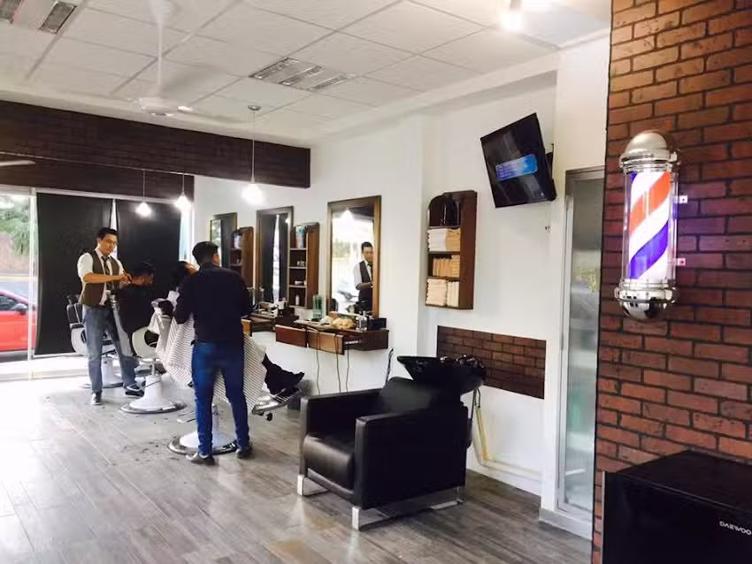 Kavalier BarberShop Le&oacute;n