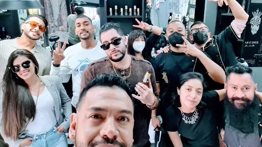 King&rsquo;s Hall Barber Shop