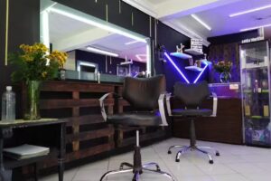 KINGS Sal&oacute;n ️de belleza y Peluquer&iacute;a