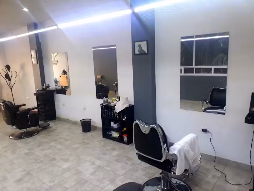 KRONOS HAIR STUDIO