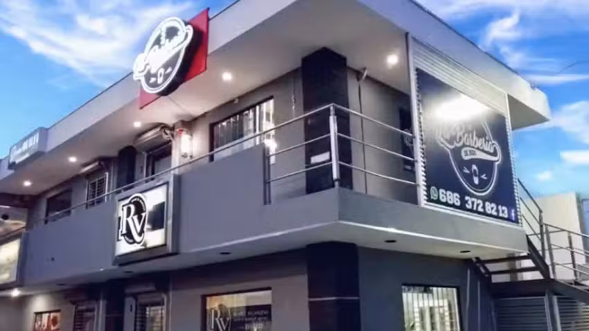 LA BARBER&Iacute;A DE RIGO