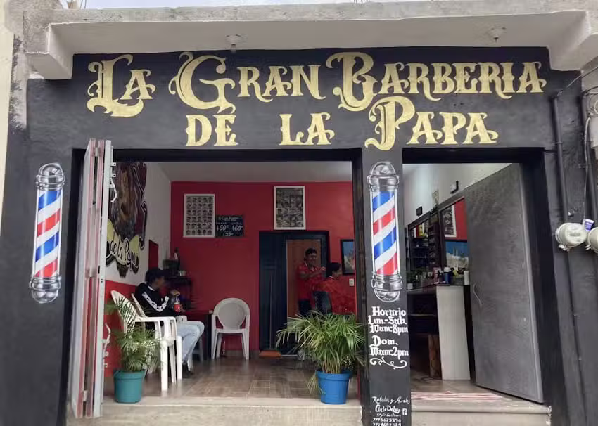 La gran barber&iacute;a de la Papa &ndash; Ocotepec