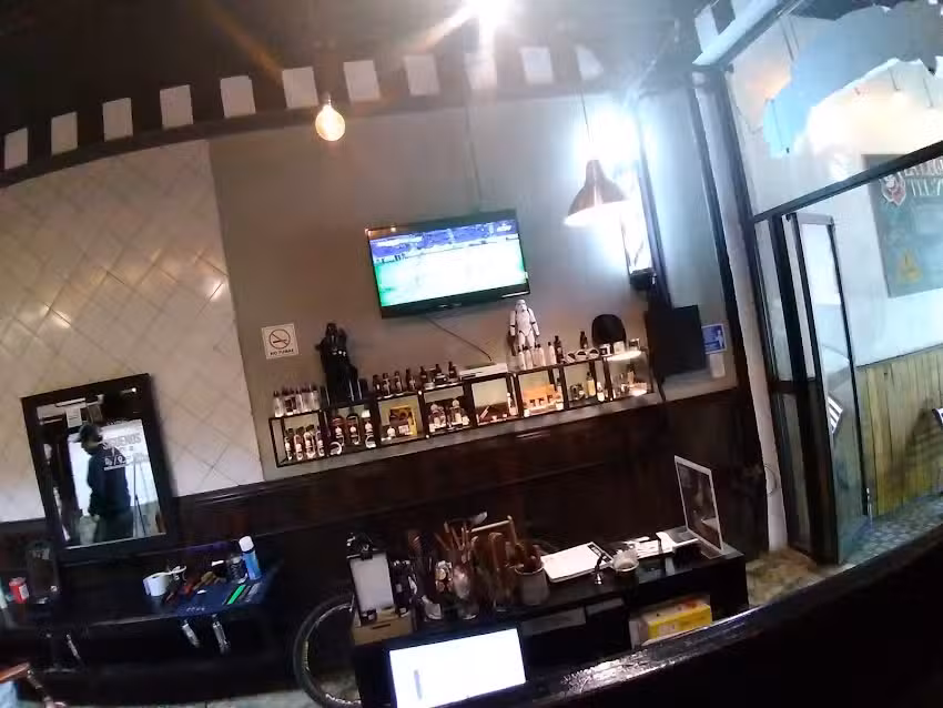 La Logia Barber&iacute;as & Tattoo San Rafael