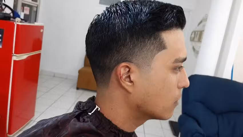 La No. 8 Barber&iacute;a Tradicional