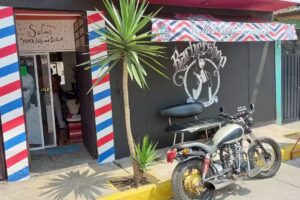 LADY BARBER SHOP &zwj; ️