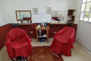 LCA Barbería y Peluquería Masculina
