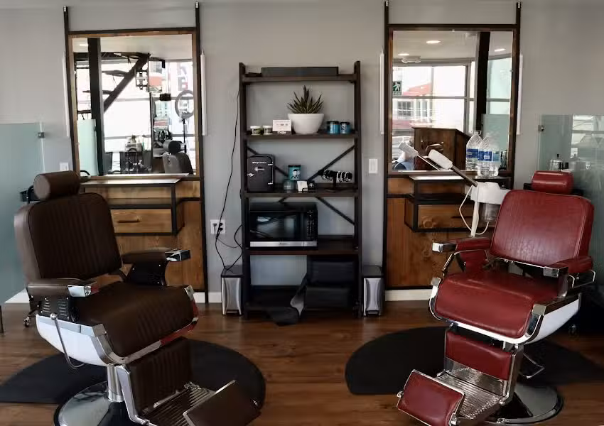 Le bar&oacute;n barber&iacute;a & spa