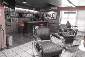 Le Parisien Barber Shop Las Aguilas