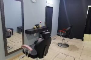 LHPELUQUERIAYBARBERIA