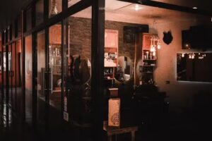 LICANTROPO Men’s Salon