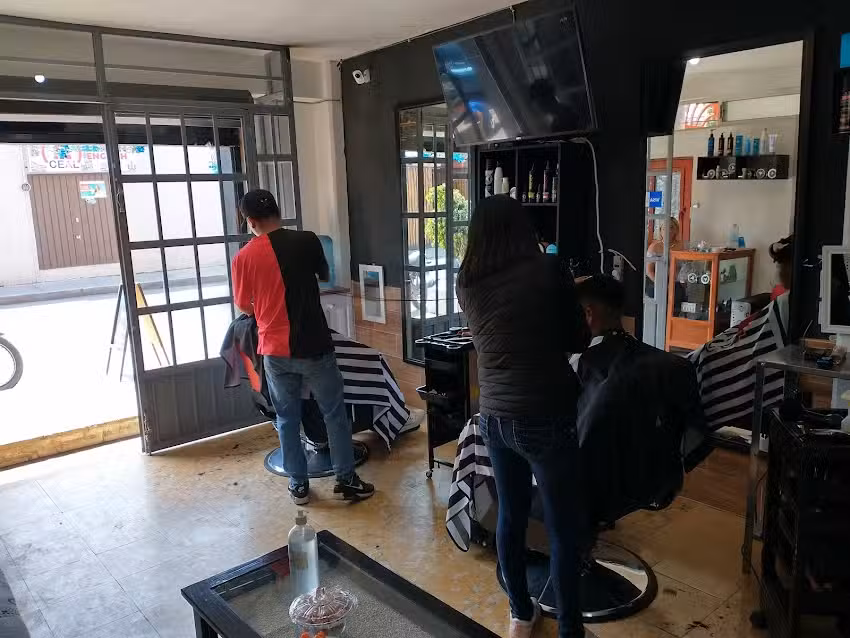 LionHead Barbershop Studio