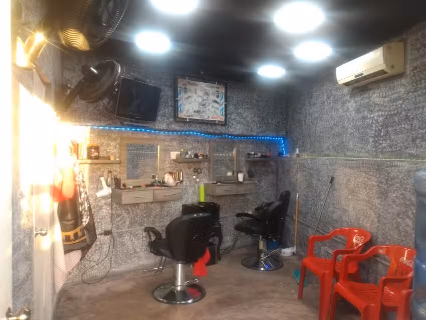 LM BARBER