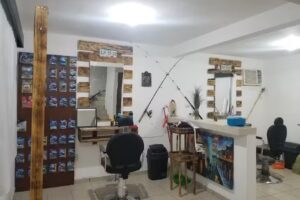 LOS CABALLEROS barber shop