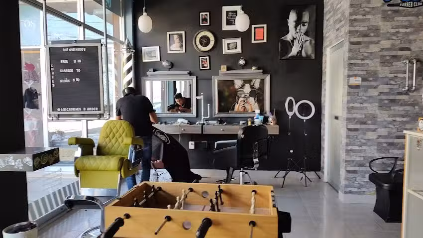 Los Catrines Barber Club