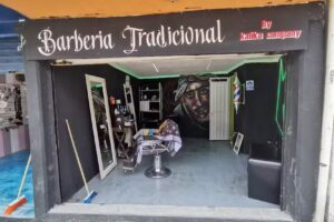 &rdquo; Los Pinos &ldquo;