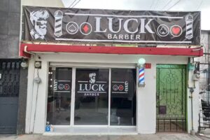 LUCK Barber