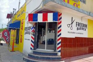 Macho Rosas Peluquer&iacute;a