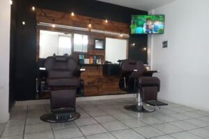 Manos de Tijera Barber Shop