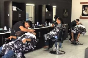 MEN&rsquo;S BARBER SHOP
