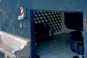 Men&rsquo;s Room Barbershop