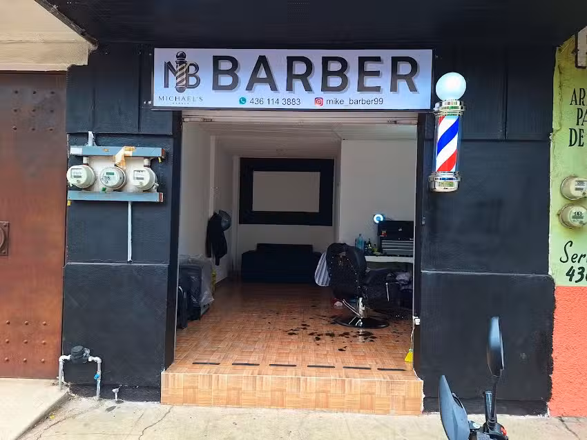 MICHAEL&rsquo;s BARBER