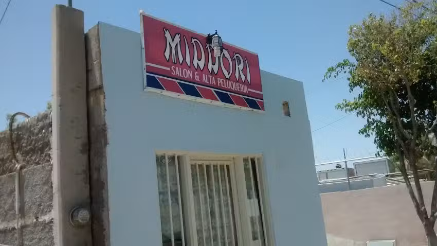 Middori Salon y Barber&iacute;a