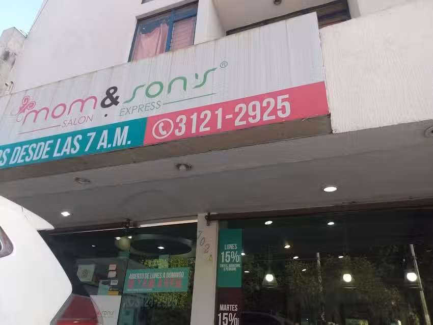 Mom and Son&rsquo;s Salon