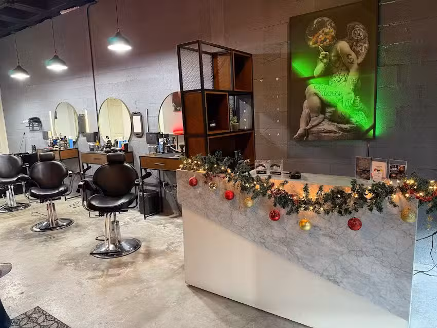 Muz Barber- Barber&iacute;a en Cumbres