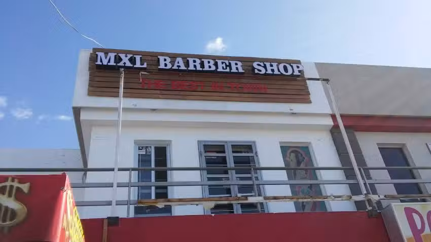 Mxli Barber shop