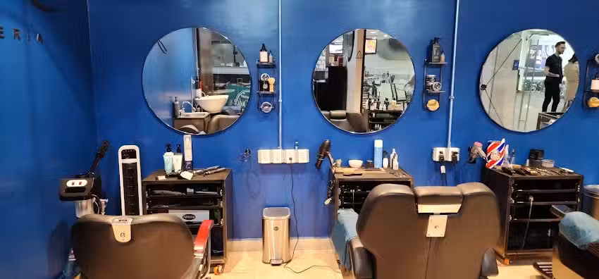 Negra Barber&iacute;a Lindavista
